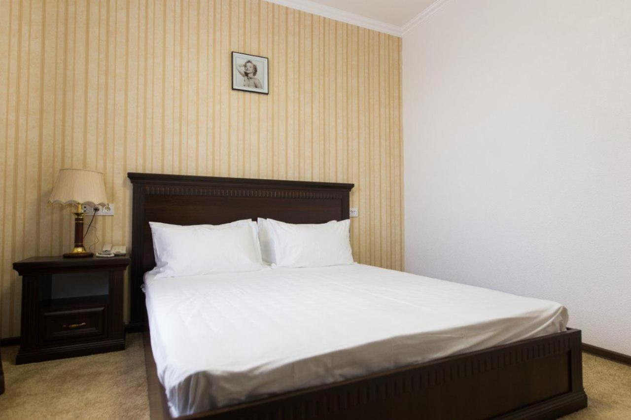 سمرقند Alexander Hotel المظهر الخارجي الصورة